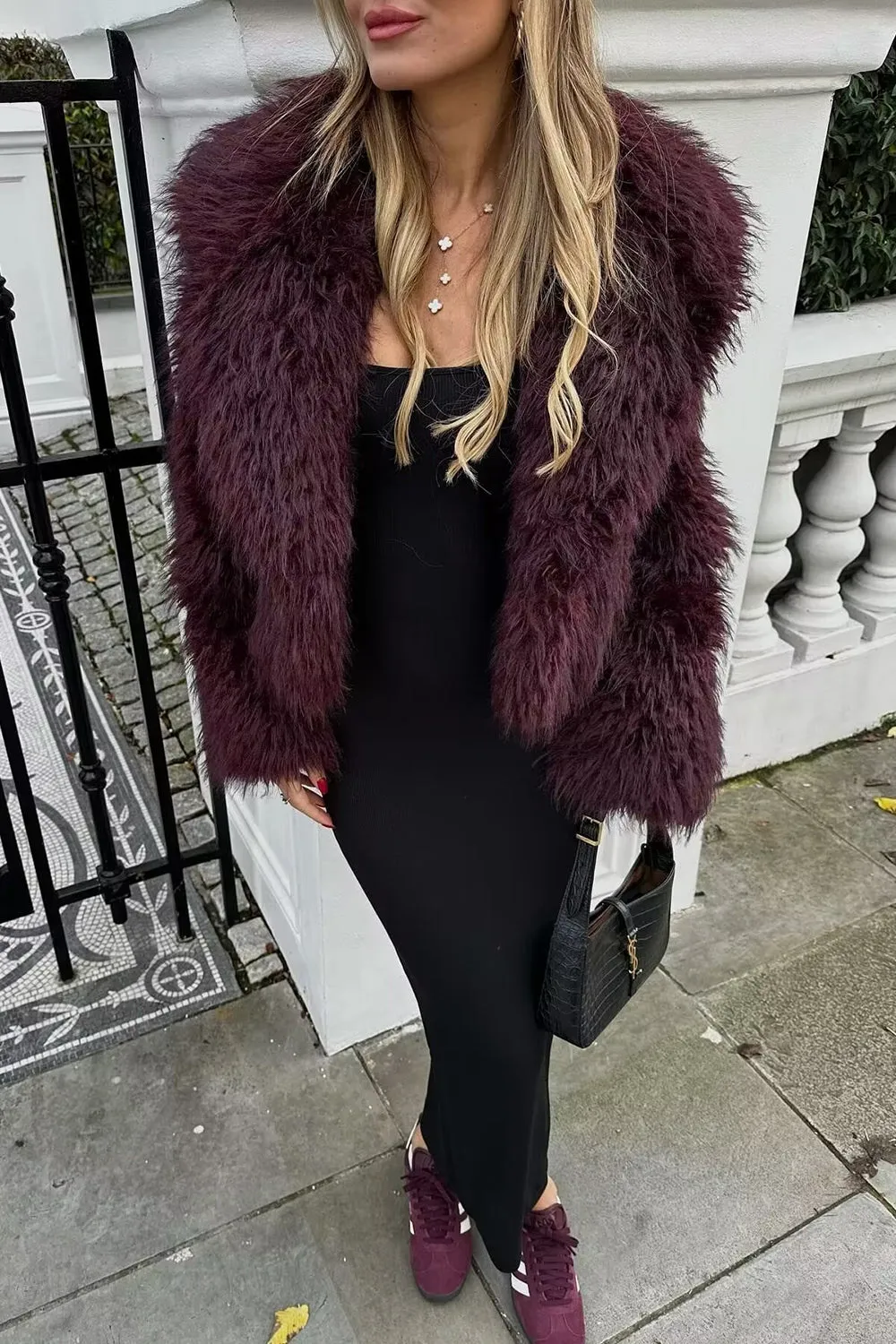 Burgundy Lapel Short Women's Fur Coat