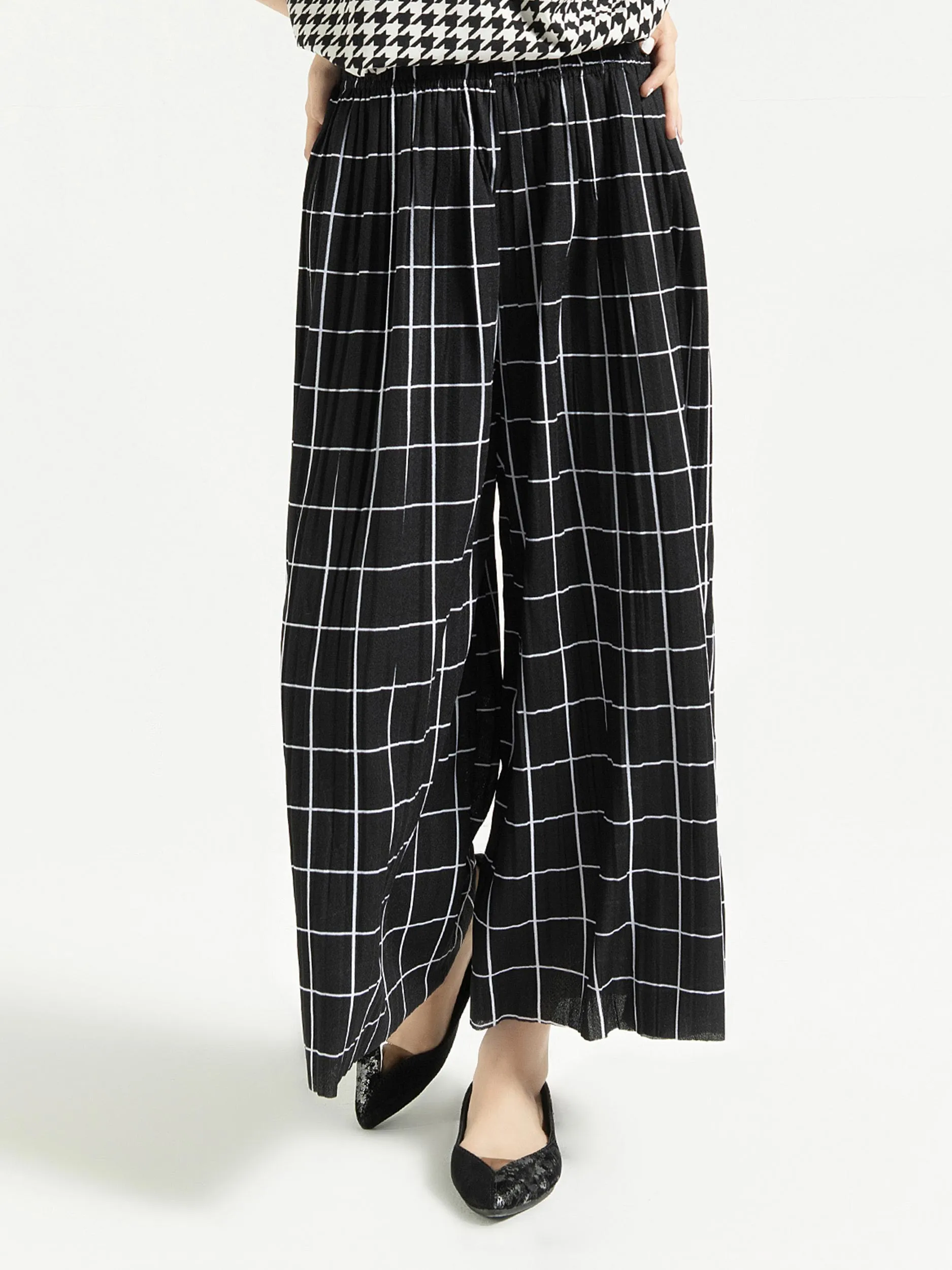 Classic Check Pants