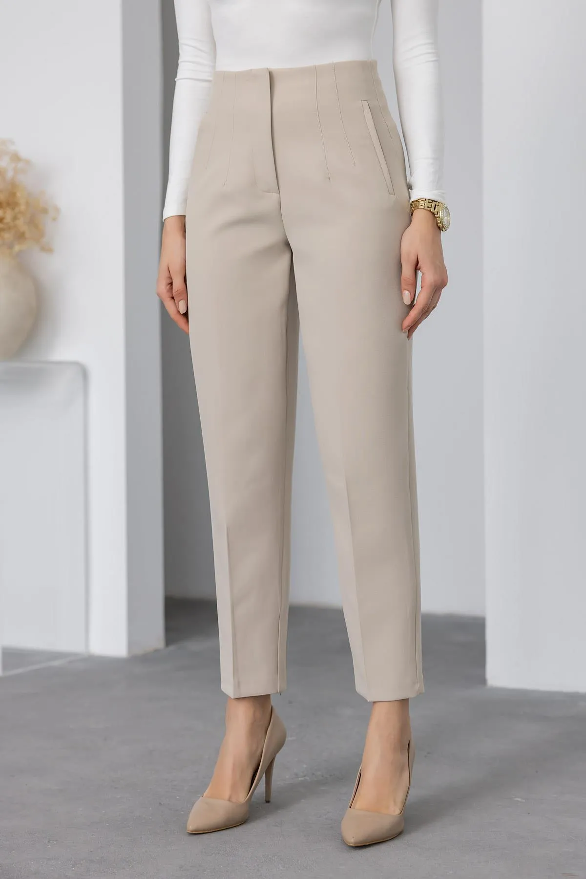 Darted Classic Trousers - CREAM