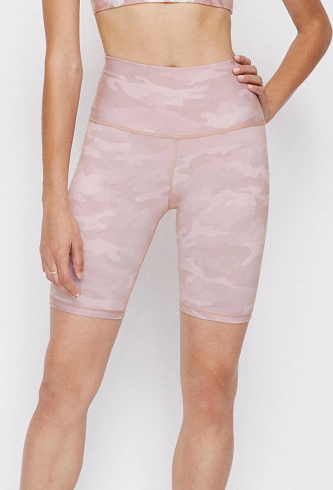 Kurt High-Waist Reversible Shorts Blush Camo Peony