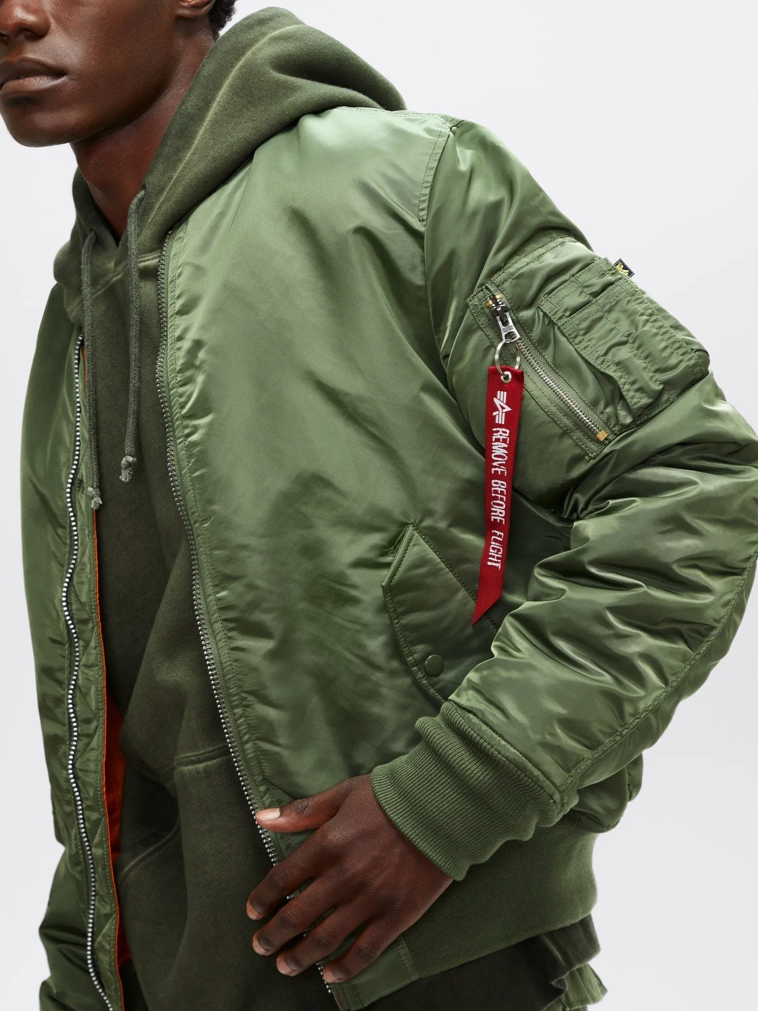 MA-1 BOMBER JACKET SLIM FIT