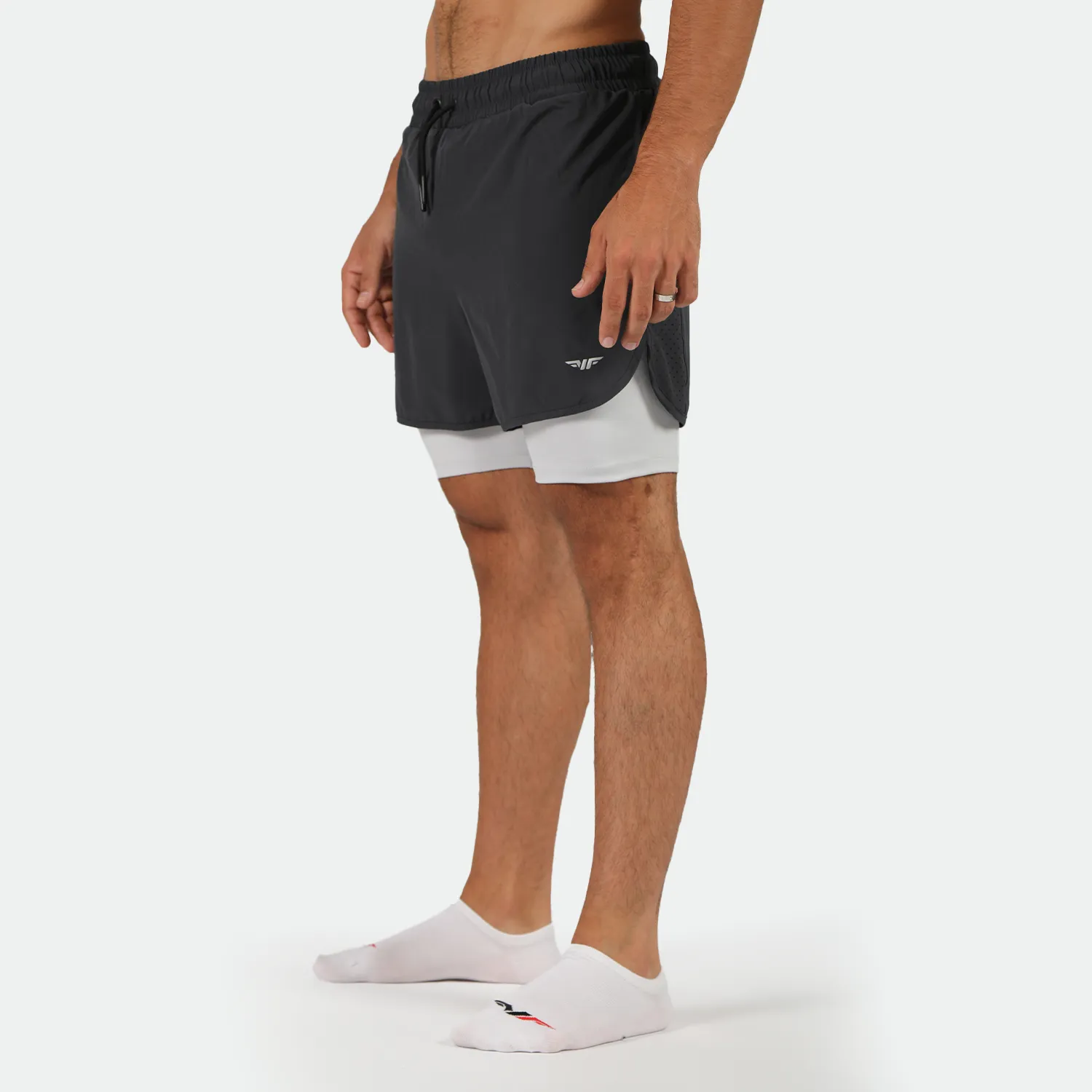 MEN-GO BEYOND-DYNAMIC-2 IN 1 SHORT (PHANTOM-GREY)