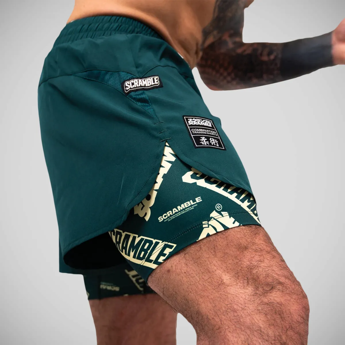 Scramble Logotype Combination Shorts Green