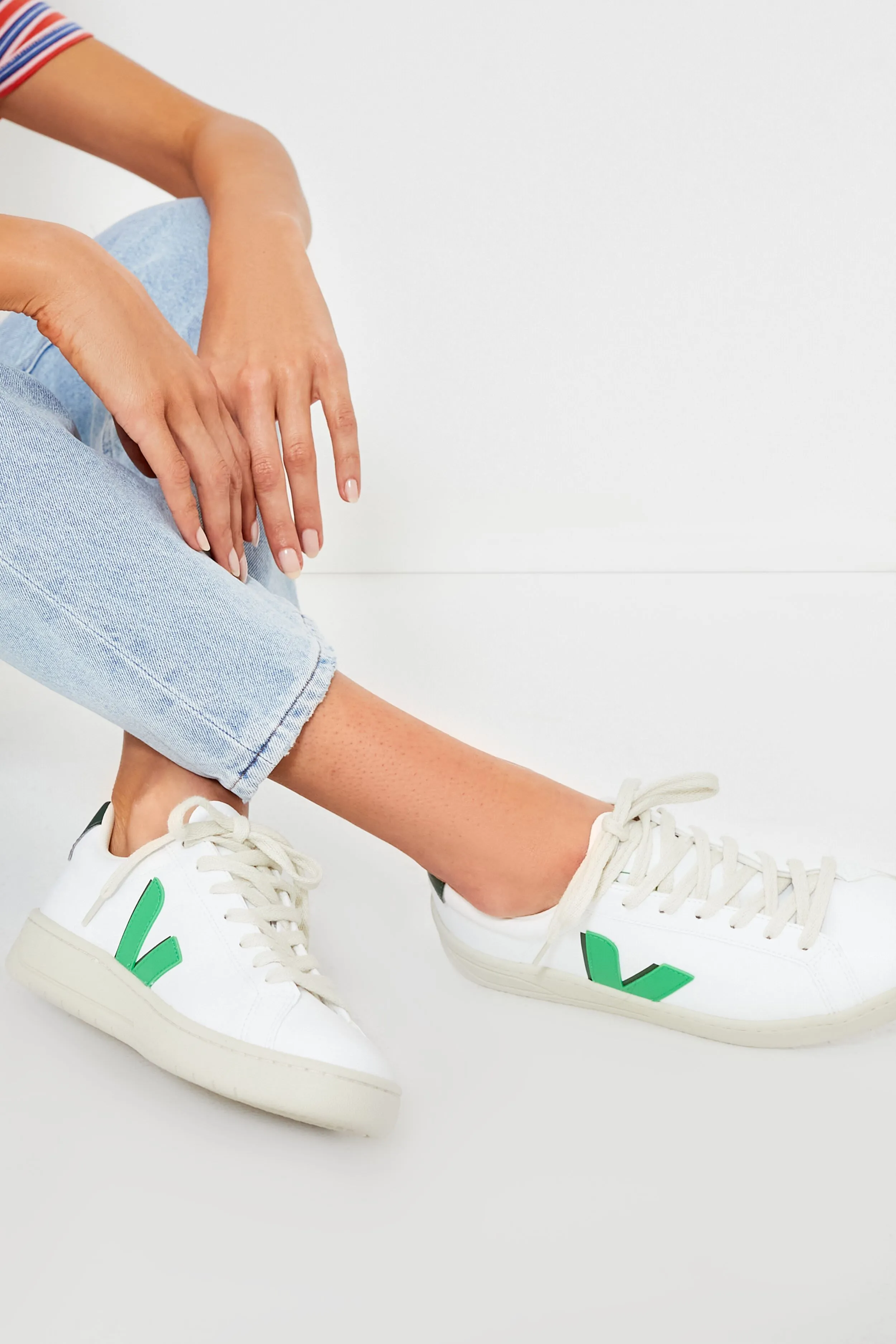 White Leaf Cyprus Urca Sneakers