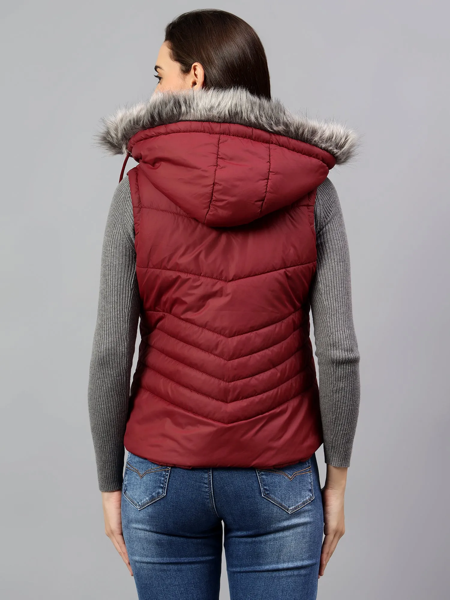 Women's Red Solid Sleeveless Winter Jacket